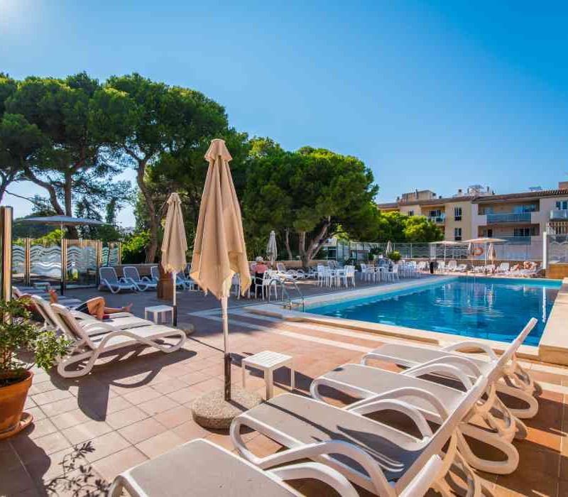 The best offers and prices on the official website only.  Hotel Baviera Cala Ratjada The best offers and prices on the official website only.  Hotel Baviera Cala Ratjada