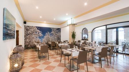 RESTAURANTE BUFFET RESTAURANTE BUFFET